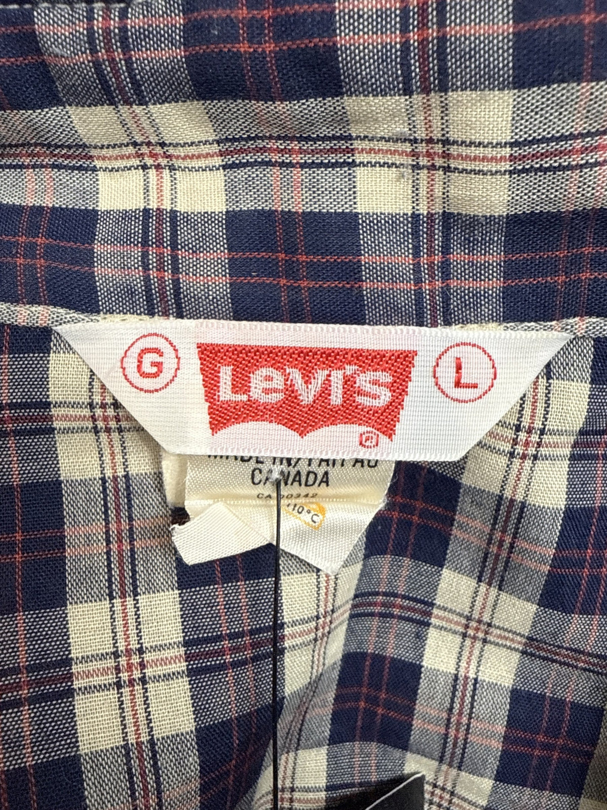 Levi's Plaid Button-Up Shirt