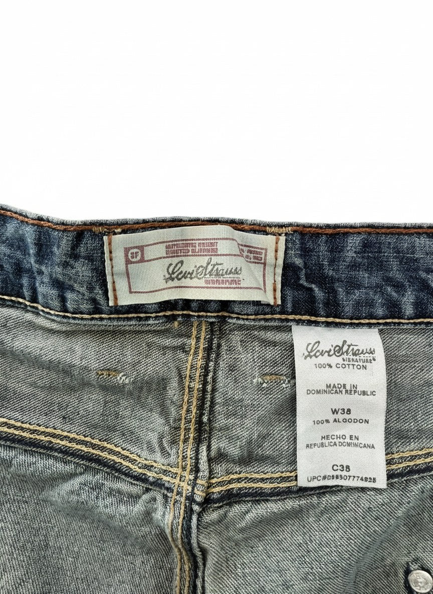 2000s Levi's Signature Shorts