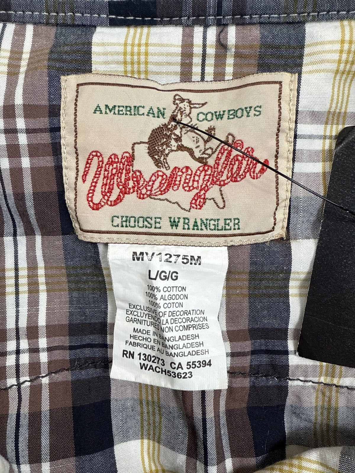 Wrangler Plaid Button Up Shirt
