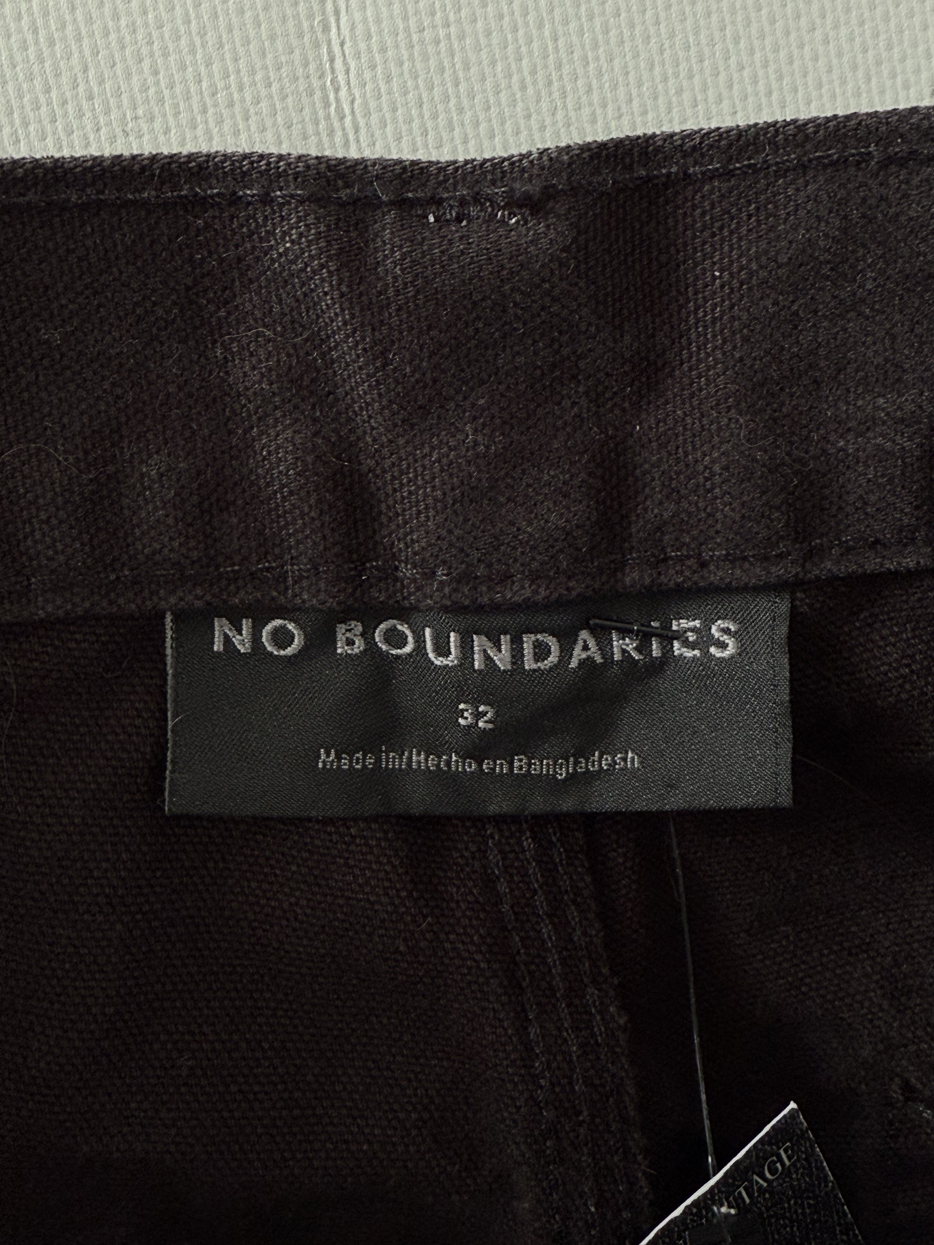 No Boundaries Workwear Shorts