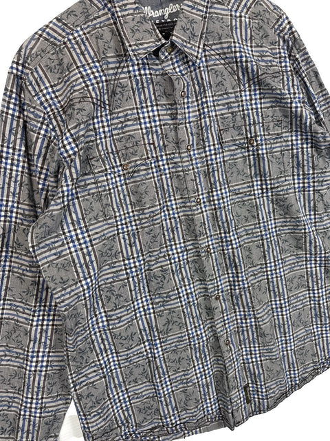 Wrangler Plaid Button Up Shirt