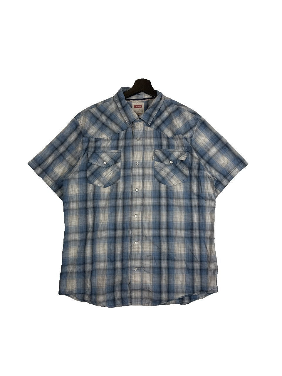 Levi's Plaid Button Up Shirt