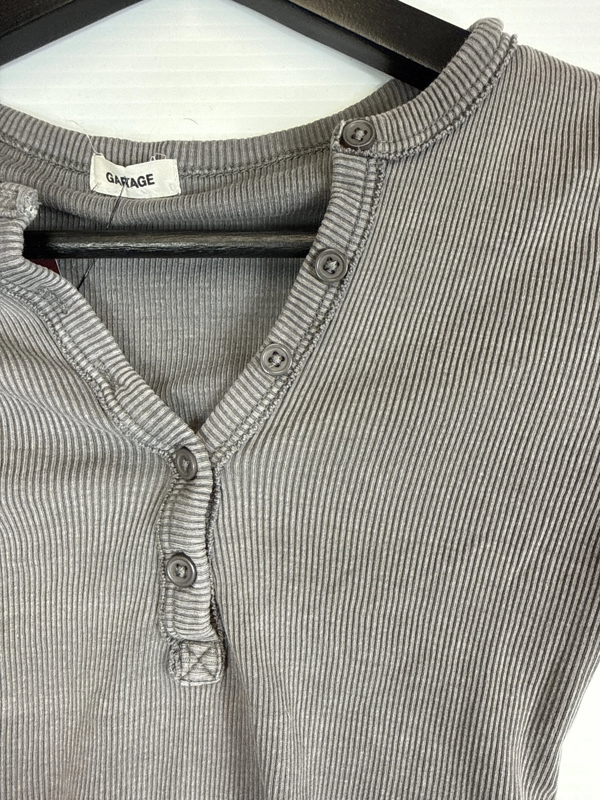 Crop Top Garage Gray 2020s