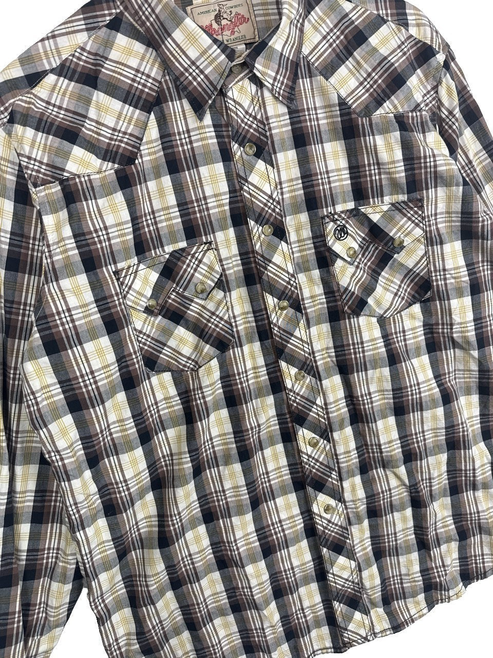Wrangler Plaid Button Up Shirt