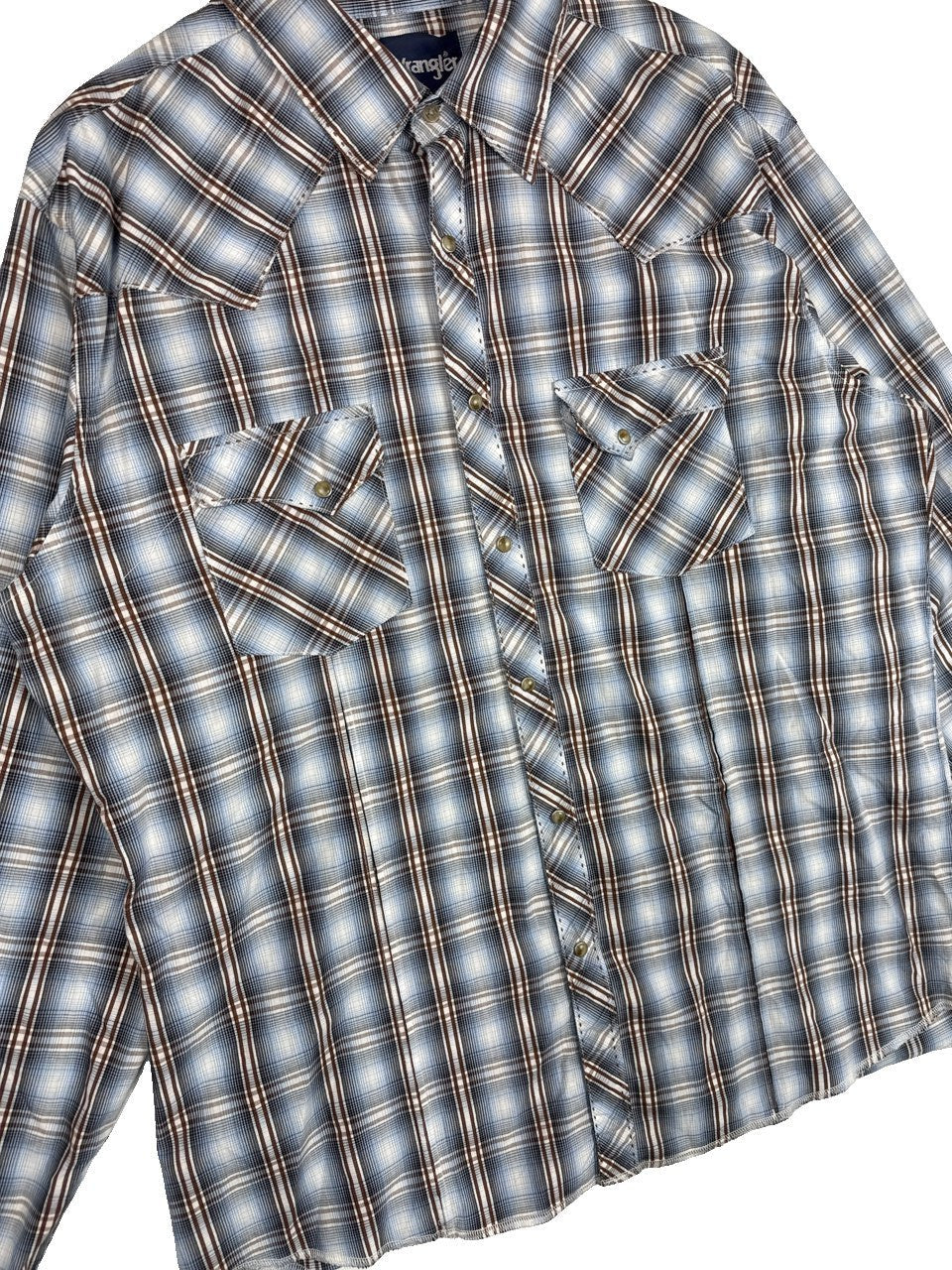 Wrangler Plaid Button Up Shirt