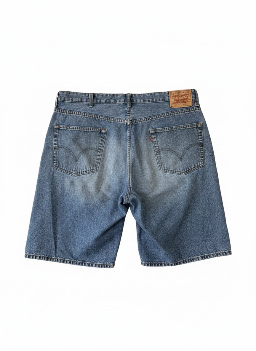 2000s Levi's 569 Jorts