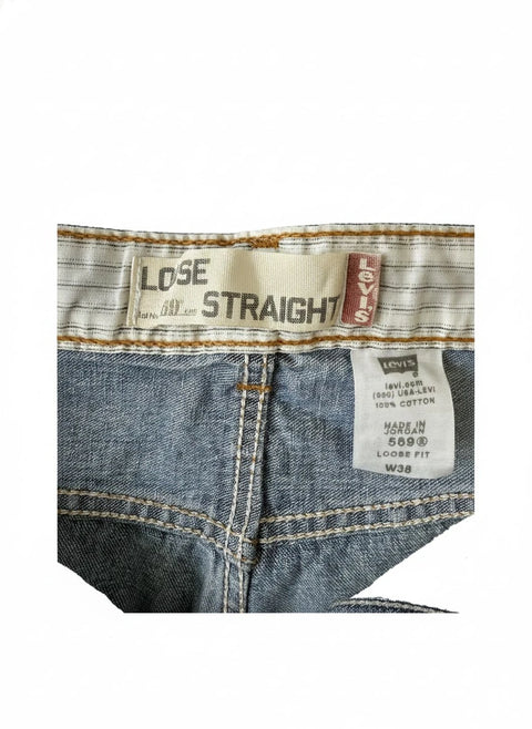 2000s Levi's 569 Jorts