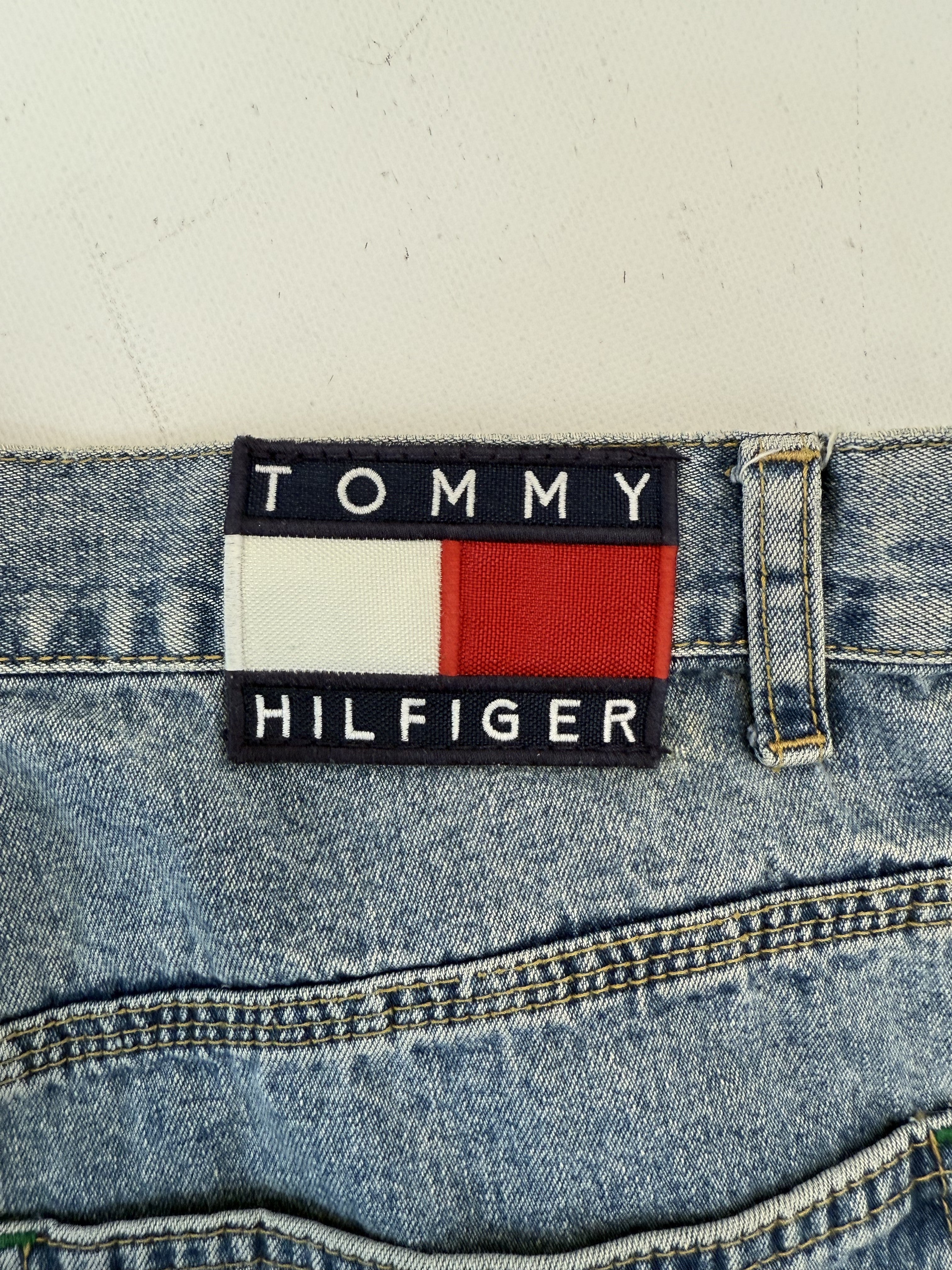 1990s Tommy Hilfiger Y2K Jorts