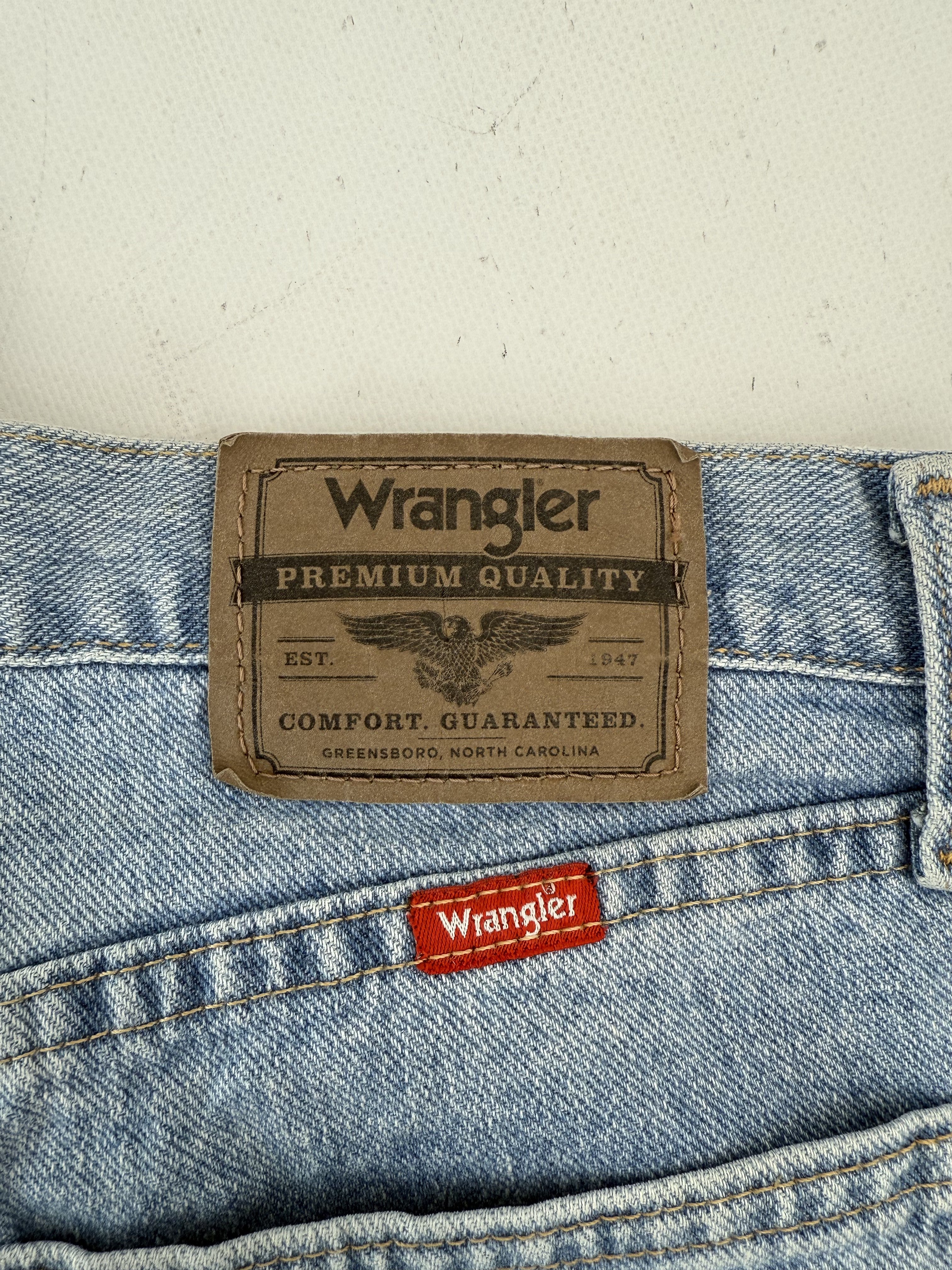 2000s Wrangler Relaxed Fit Shorts