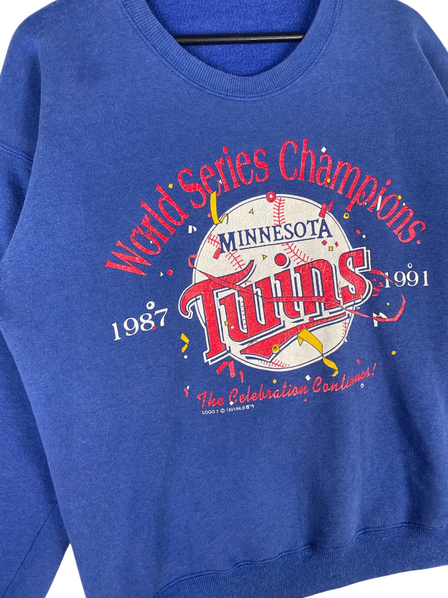 1990s Logo 7 Twins Sweatshirt